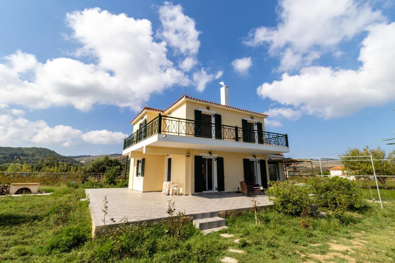 Villa Virginia Lixouri Exterior photo