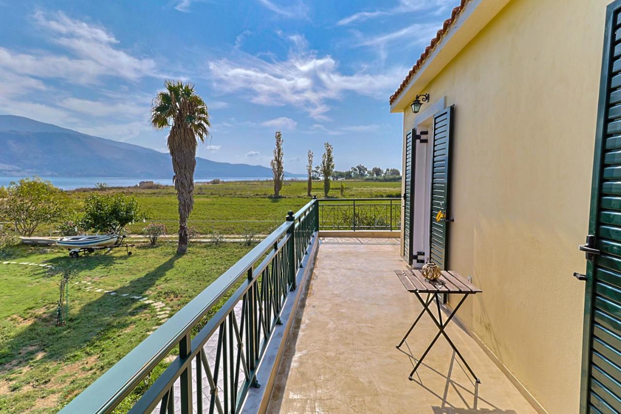 Villa Virginia Lixouri Exterior photo